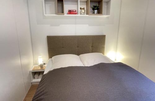 Riedenburg House | Holiday Home Tiny Haus Altmühlpanorama by Interhome