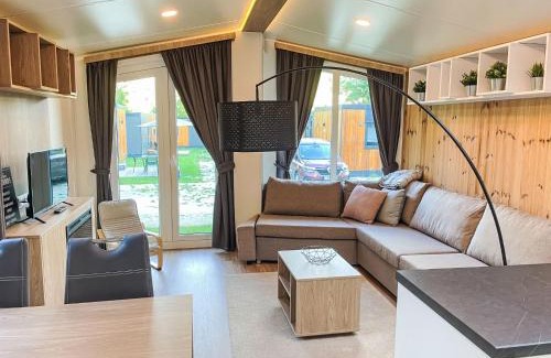 Riedenburg House | Holiday Home Tiny Haus Josef by Interhome
