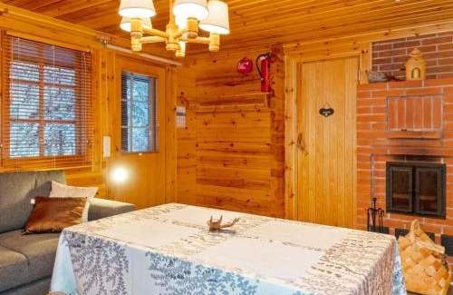 Enontekio House | Holiday Home Tunturitupa kuolpuna by Interhome