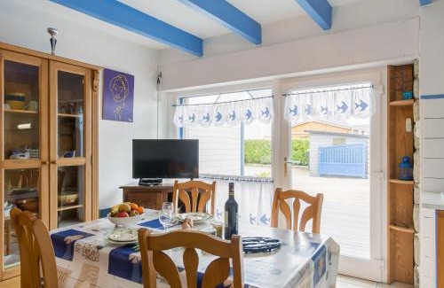 Santec House | Holiday Home Ty Kerveal by Interhome