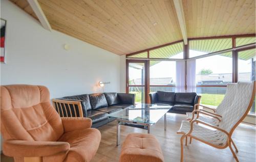 Ronde House | Holiday Home Valmuevej Rønde Ix
