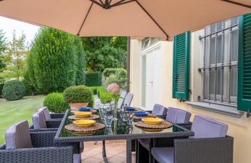 Alliere House | Holiday Home Villa Carlotta by Interhome