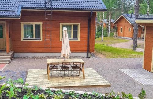 Jaala House | Holiday Home Villa anna by Interhome