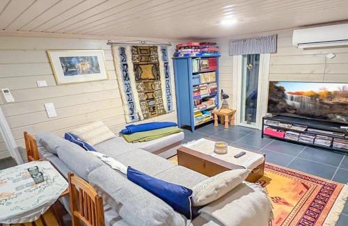 Isnas House | Holiday Home Villa blombacka by Interhome