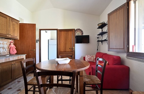 Tertenia House | Holiday Home 'Villa Dei Desideri' with Sea View, Shared Pool and Air Conditioning