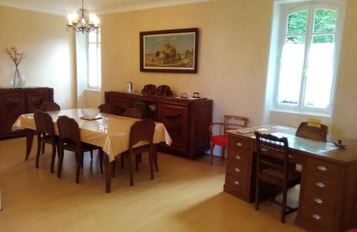 Beaune House | Holiday Home Villa du Lac by Interhome