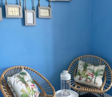 Neris-les-Bains House | Holiday home Villa Castel Marie Louise