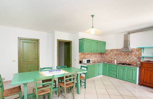 Sas Linnas Siccas House | Holiday Home ‘Villa Mula 1’ with Wi-Fi, Garden & Shared Pool