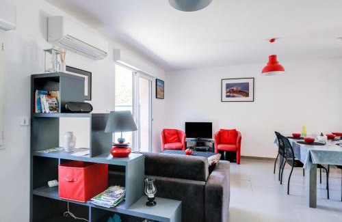 Le Dramont House | Holiday Home Villa Robinson by Interhome