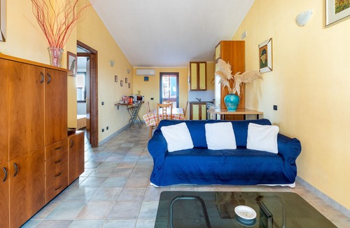 Arbus House | Holiday Home "Villetta Albachiara 49 B" with Sea View, Garden & A/C