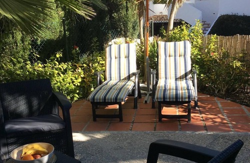 Almunecar House | Holiday Home 'Vista Marina' with Mountain View, Garden and Wi-Fi