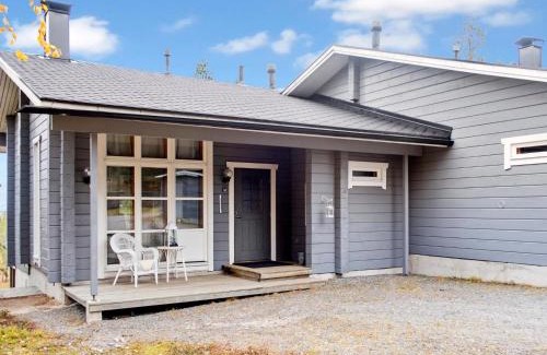 Rukatunturi House | Holiday Home Vuosseli-kelkka 15a by Interhome