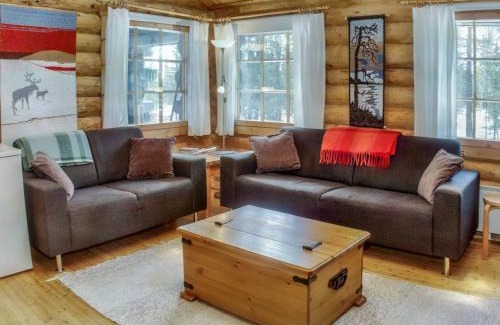 Rukatunturi House | Holiday Home Vuosselin kuukkeli by Interhome