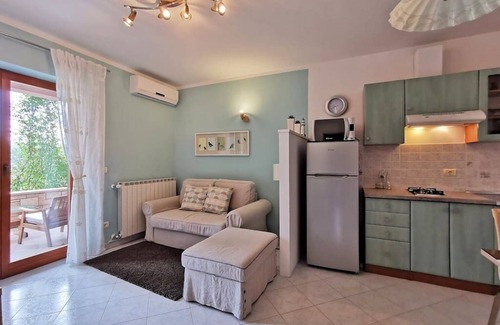 Valbandon House | Holiday home with 2 apartments in Fažana-Valbandon