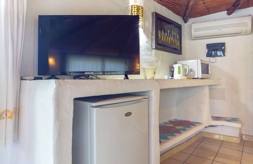 Porto Rotondo Villa | Holiday Home with Spacious Garden, Terrace and Pool