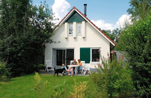 Appelscha House | Holiday Home with Fireplace near Wold