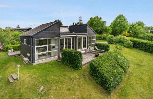 Norddjurs Municipality House | Holiday Home With Privat Garden Near The Beach