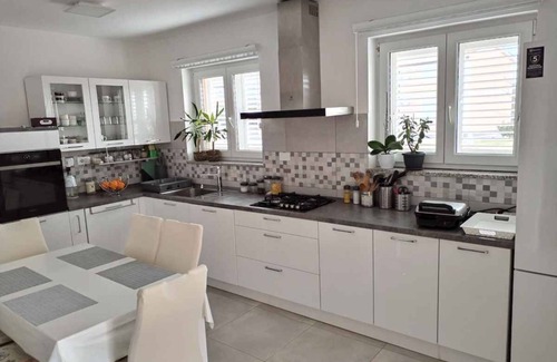 Skatari House | Holiday home with terrace and barbecue