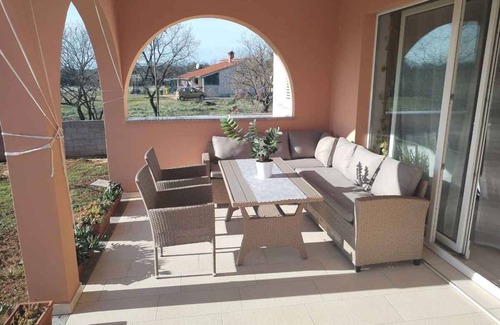 Skatari House | Holiday home with terrace and barbecue