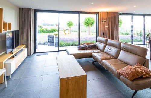 Haringe House | Holiday home with wellness for families in Haringe