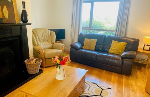 Kenmare House | Holiday home within easy walking distance to Kenmare
