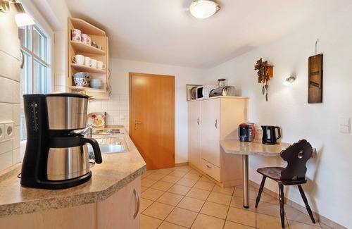 Oberwolfach House | Holiday Home 'Wolftalblick' with Mountain View, Private Terrace and Wi-Fi
