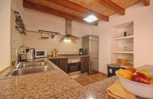 Felanitx House | Holiday Home 'Xim Vell' with Private Pool, Private Terrace and Wi-Fi