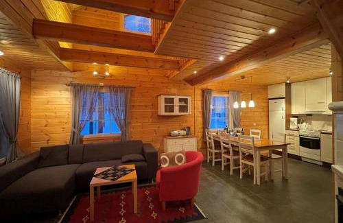 Yllasjarvi House | Holiday Home Ylläsriekko - itätupa by Interhome