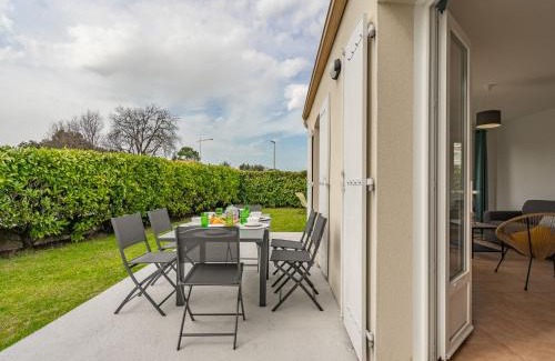 Vaux-sur-Mer House | Holiday Home Zephir by Interhome