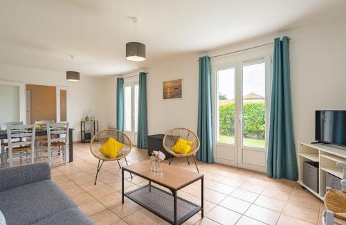 Vaux-sur-Mer House | Holiday Home Zephir by Interhome