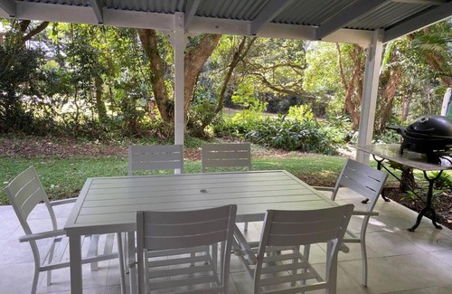 Balmoral Ridge House | Holiday homes in Balmoral Ridge, Australia