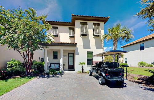 Villa Lago House | Holiday homes in Destin, FL, USA