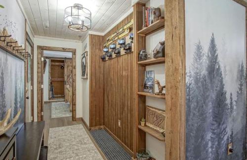 Snowshoe House | Holiday homes in USA