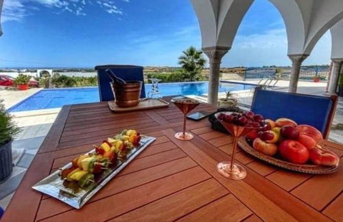 Kelibia Villa | Holiday Homes -- The Swallows of Tamzrat