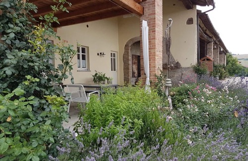 Bastia Mondovi House | Holiday house Bastia Mondovì for 1 - 12 persons with 4 bedrooms - Holiday home