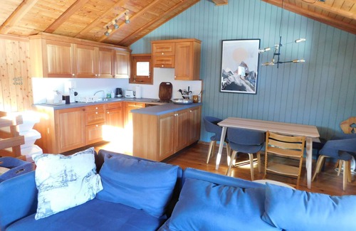 Bellwald Ski Chalet | Holiday house Bellwald for 1 - 5 persons with 3 bedrooms - Chalet