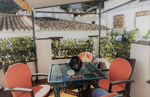 Benadalid House | Holiday house Benadalid for 1 - 4 persons with 3 bedrooms - Holiday home