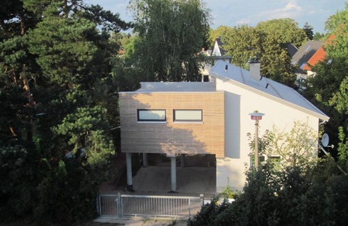 Altglienicke House | Holiday house Berlin for 1 - 5 persons with 2 bedrooms - Holiday apartment in one or multi-family ho