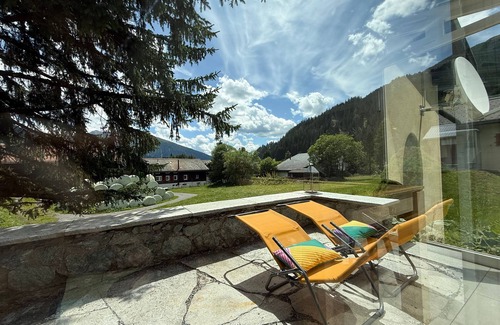 Davos-Dorf Ski Chalet | Holiday house Davos Dorf for 1 - 5 persons with 3 bedrooms - Detached holiday house