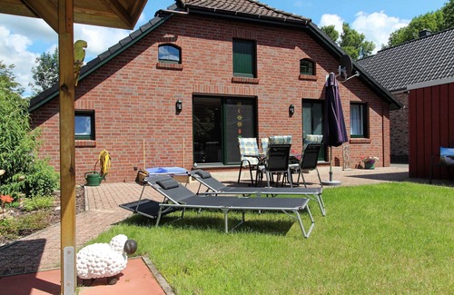 Leer House | Holiday house on Ostfrieslandwanderweg, 15177 - Holiday home on the Ostfrieslandwanderweg