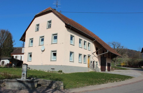 Waldshut-Tiengen House | Holiday house for 11 guests with 140m² in Waldshut-Tiengen (119542)
