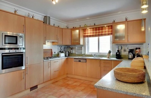 Carvoeiro House | Holiday house Estombar for 1 - 9 persons with 4 bedrooms - Luxury holiday home