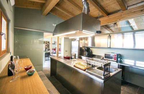 Falerone House | Holiday house Falerone for 1 - 19 persons with 7 bedrooms - Holiday home