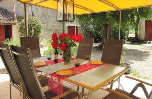 Gensac House | Holiday house Gensac for 1 - 6 persons with 2 bedrooms - Holiday home