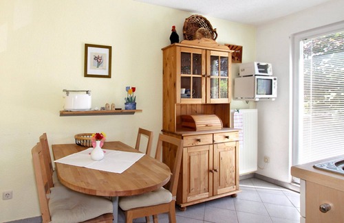 Honower Siedlung House | Holiday house in Berlin quiet convenient suburban location SU-Bahn