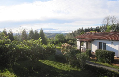 Meruelo House | Holiday house Infincavacations, quiet area, panoramic views, garden, sea & mountains