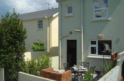 Kenmare House | Holiday house Kenmare for 1 - 4 persons with 2 bedrooms - Row house