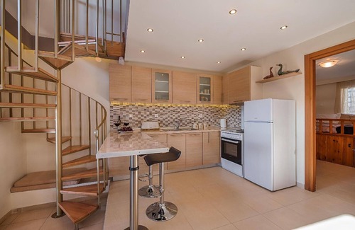 Lardos House | Holiday house Lardos for 1 - 10 persons with 4 bedrooms - Holiday house