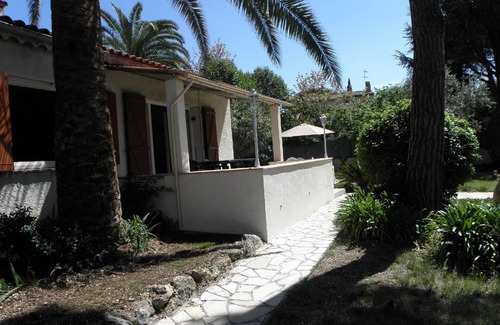 Le Cannet House | Holiday house Le Cannet for 1 - 6 persons with 2 bedrooms - Row house