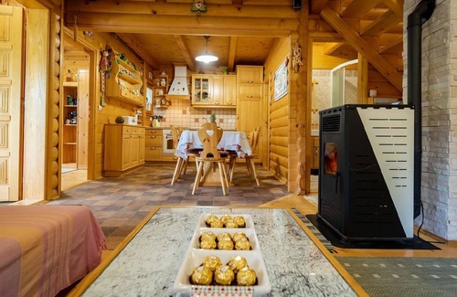 Lokve House | Holiday house Lokve for 1 - 7 persons with 3 bedrooms - Holiday house